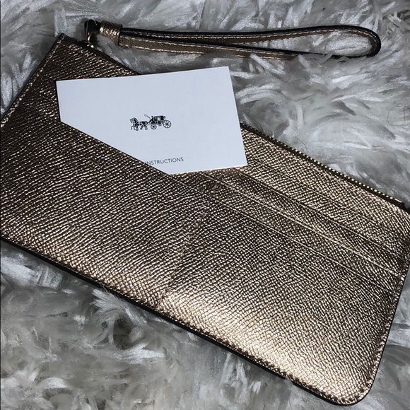 Clutch- Rose Gold - Picture 4 of 5